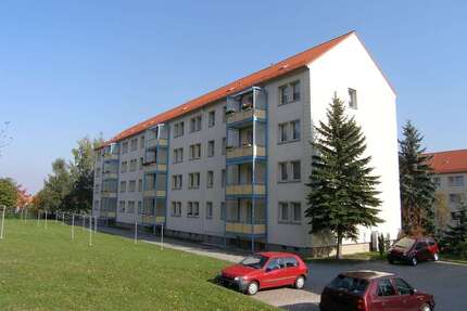 Wohnung zum Mieten in Stollberg 193,00 € 40.5 m²
