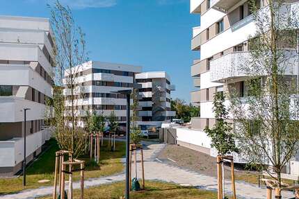 Wohnung zum Mieten in HalleS. 1.320,00 € 109.67 m² - Halle/S.