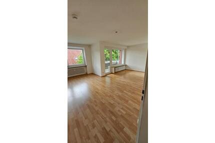 Singles und Paare aufgepasst! 2-Zimmer-Wohnung mit Balkon - Gauting