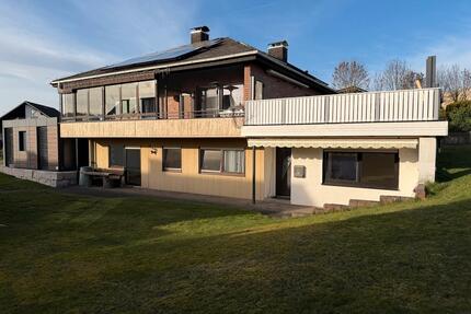 Ebenerdige 3-Zimmer Küche, Bad Wohnung mit Terrasse - Eschenburg