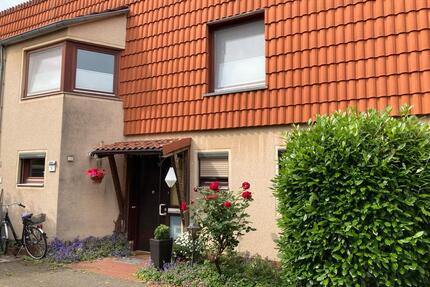 Behagliches Reihenhaus mit kleinem Garten - Hannover Buchholz-Kleefeld