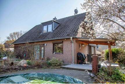 Haus zum Kaufen in Remscheid 445.000,00 € 147.09 m²