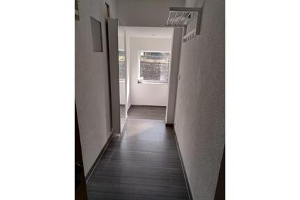 Zweifamilienhaus - 260.000,00&nbsp;EUR Kaufpreis, ca.&nbsp; 180,00&nbsp;m&sup2; in Meiningen (PLZ: 98617)