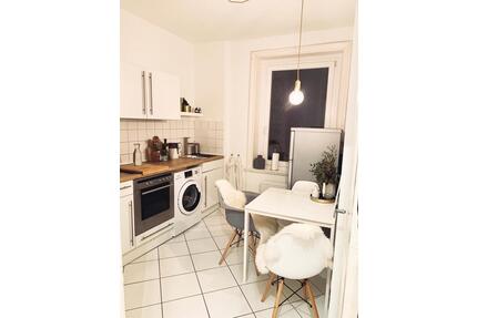 2 Zi Altbauwohnung direkt am Mühlenkamp Winterhude zur Untermiete - Rellingen