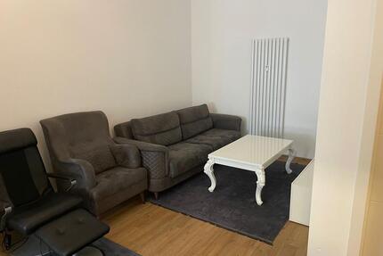 Modern renovierte 2 Zimmer- Wohnung ca 45 qm mit offener Küche- - Mönchengladbach Süd
