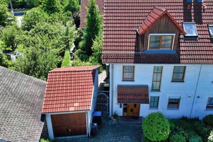 DOPPELHAUSHÄLFTE MIT VIEL PLATZ - Salem Neufrach