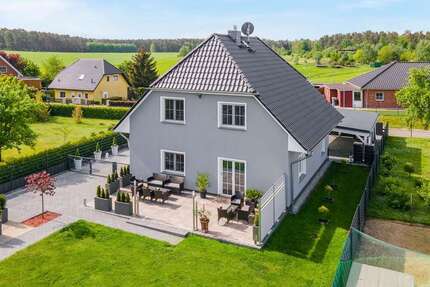 Haus zum Kaufen in Falkenberg 530.000,00 € 148.73 m²