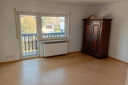 3 ZKB in guter Lage in Lorsch - 1.250,00&nbsp;EUR Kaltmiete, ca.&nbsp; 90,00&nbsp;m&sup2; in Lorsch (PLZ: 64653)