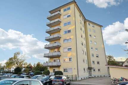 Wohnung zum Kaufen in Wiesloch 215.000,00 € 87.04 m²