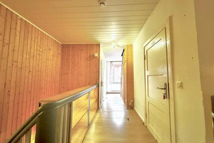 6 Zimmer, 2 Vollbäder, 2 Küchen, Platz für die ganze Familie - Bleckede