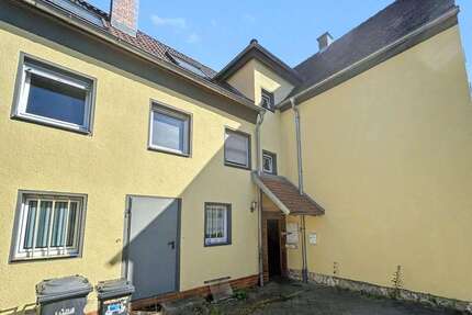 Haus zum Kaufen in Amberg 529.000,00 € 349 m²