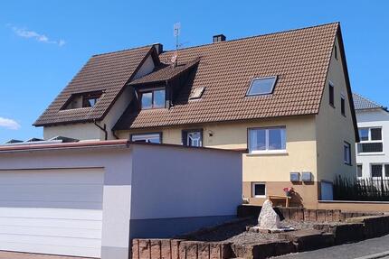 Ruhige helle Dachgeschosswohnung am Ortsrand - Neubrunn