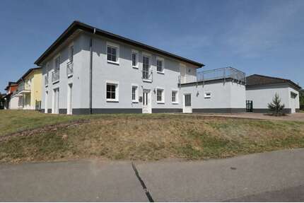 Haus zum Kaufen in Mackenbach 525.000,00 € 275 m²