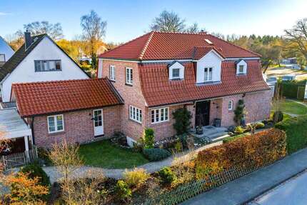 Haus zum Mieten in Timmendorfer Strand 3.600,00 € 220 m²