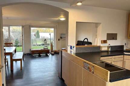 Haus zum Kaufen in Eschweiler 320.000,00 € 110 m²