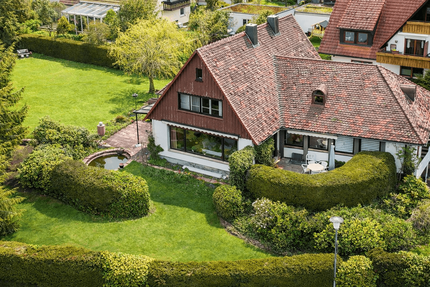 Haus zum Kaufen in Loßburg 585.000,00 € 226 m²