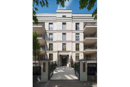 Wohnung zum Kaufen in Frankfurt 3.050.000,00 € 212 m²