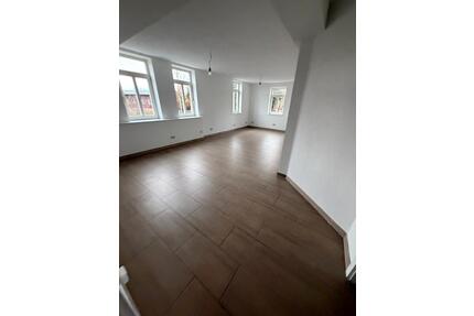 Prvat helle 2-Zi EG frisch renoviert in Bad Marienberg, 69 m² Fuß - Bad Marienberg (Westerwald)