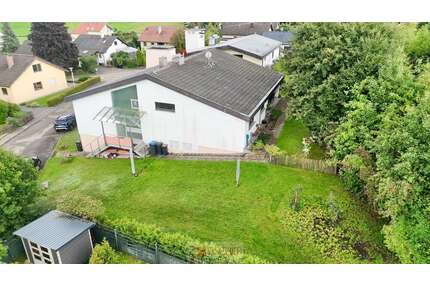 Haus zum Kaufen in Hohenstein-Ödenwaldstetten 399.000,00 € 286.35 m²