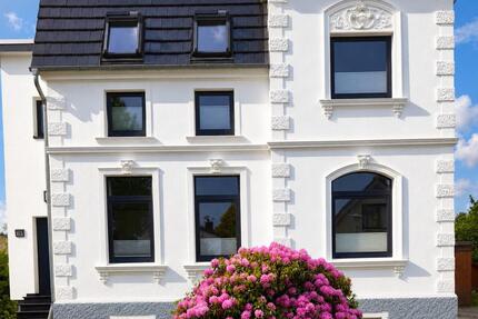 Haus mit Jugendstilfassade und traumhaftem Garten - Cuxhaven Döse