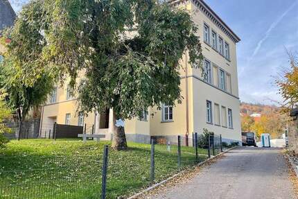 4-Zimmer-Wohnung in saniertem Einzeldenkmal zu vermieten! - Bad Brückenau