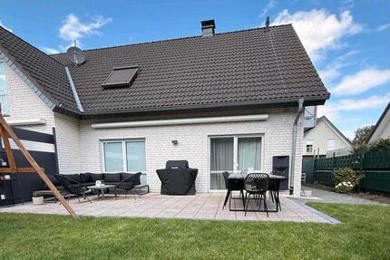 Familienfreundliches Einfamilienhaus in Top-Lage & schönem Garten - Lippstadt