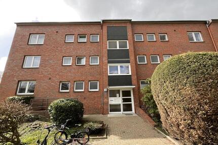 Bereits modernisierte 4-ZKB-Balkonwohnung im Erdgeschoss in Heppens zu vermieten! - Wilhelmshaven