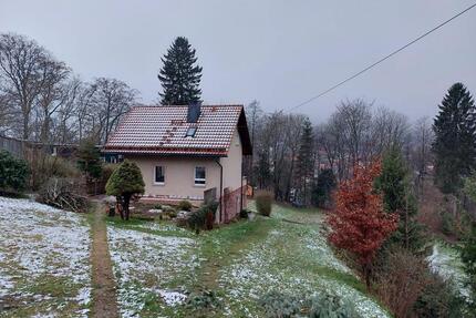 Bungalow in ruhiger und idyllischer Lage zu vermieten - Steinbach-Hallenberg
