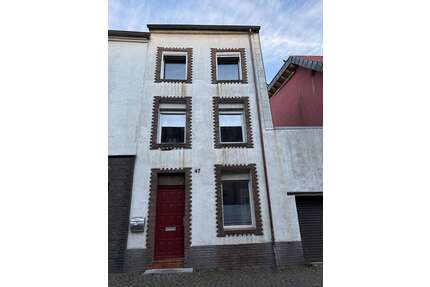 Haus zum Kaufen in Eschweiler 120.000,00 € 66.27 m²