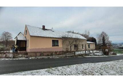 Wohnen im Grünen nahe Weischlitz!