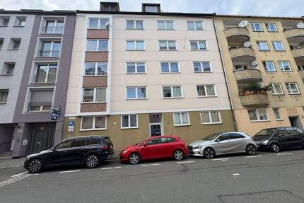 Preisreduzierung – Angebot des Monats! Stilvoll sanierte 3-Zimmer-Wohnung mit Balkon in begehrter Lage von Nürnberg-Gostenhof