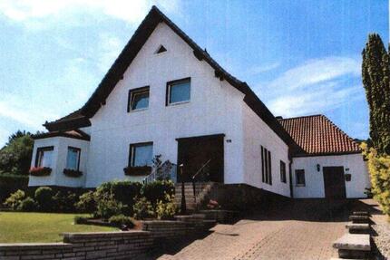 Zweifamilienhaus für Großfamilie oder Mehrgenerationenwohnen - Hille