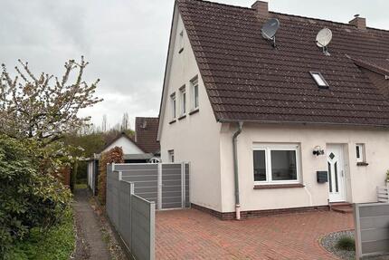 Haus zu vermieten - 950,00&nbsp;EUR Kaltmiete, ca.&nbsp; 70,00&nbsp;m&sup2; in Bad Zwischenahn (PLZ: 26160)