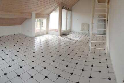 74232 ABSTATT aussergewöhnliche 2-Zimmer Wohnung mit 2 Emporen