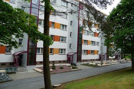 renovierte 3-Raum Wohnung mit Balkon - Adorf/Vogtland