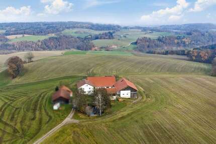 Haus zum Kaufen in Ering 1.390.000,00 € 200 m²