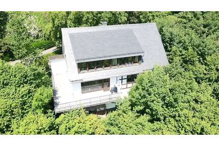 Haus zum Kaufen in Schmallenberg 225.000,00 € 181 m²