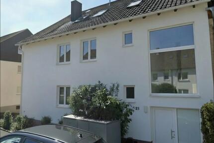 Erstbezug nach Renovierung - 4-Zimmerwohnung - Würzburg Lindleinsmühle