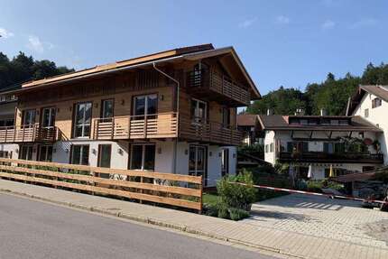 Wohnung zum Mieten in Bad Wiessee 1.630,00 € 77 m²