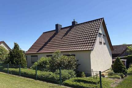Haus zum Kaufen in Pinnow 230.000,00 € 125 m²