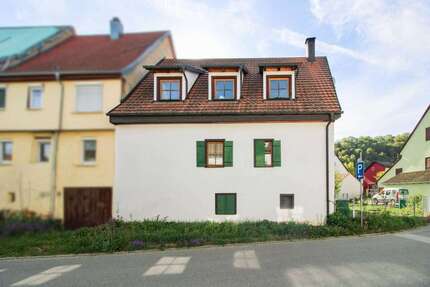 Haus zum Kaufen in Fridingen an der Donau 148.000,00 € 110.04 m²