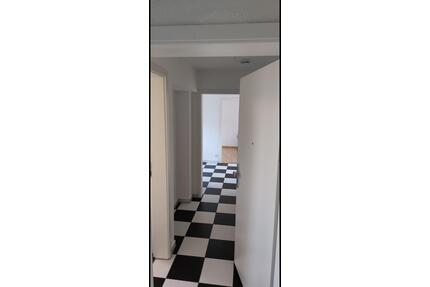 2 -Zimmer Wohnung mit Balkon in weil im Schönbuch ab sofort