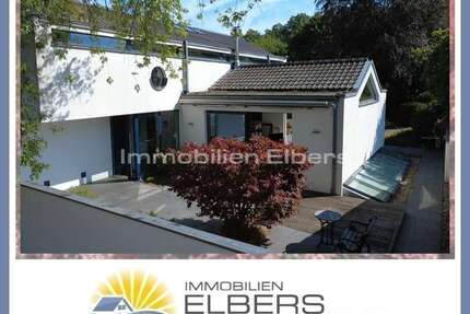 Haus zum Kaufen in Krefeld 1.390.000,00 € 227 m²
