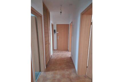 3 Zimmer Wohnung in Leverkusen - Manfort Bahnhof - Köln Innenstadt