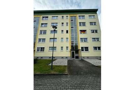 Wohnung zum Kaufen in Zeitz 71.000,00 € 71 m²