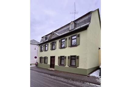 Denkmalgeschütztes Anwesen mit Scheune, Werkstatt und Ausbaupotenzial im historischen Ortskern - Dausenau