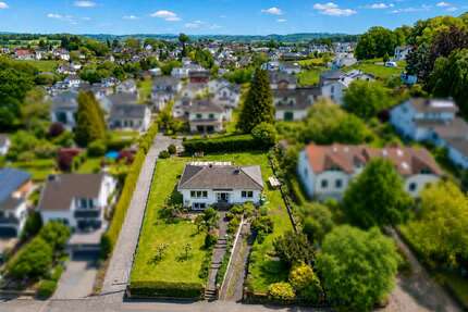 Grundstück zu verkaufen in Königswinter Thomasberg 495.000,00 € 1086 m² - Königswinter / Thomasberg