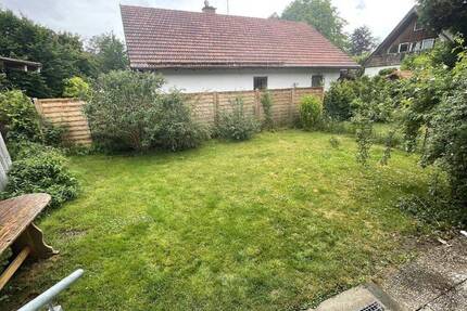 RARITÄT! Großzügige Gartenwohnung für Single oder ZWEI! - Waal