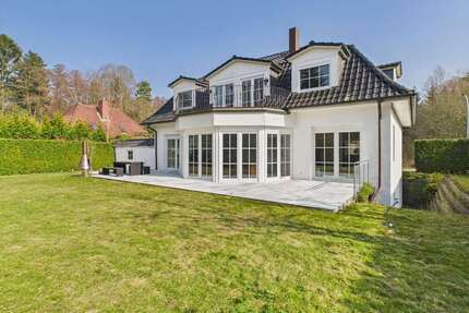 Haus zum Kaufen in Dassendorf 1.850.000,00 € 373 m²