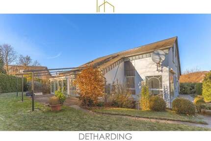 Das Haus der unbegrenzten Möglichkeiten: Einfamilienhaus mit zwei Einliegerwohnungen in Baunatal